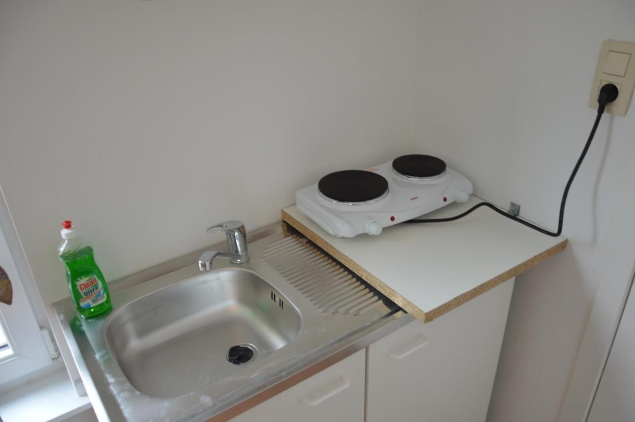 Awesome Studio In Marolles Apartment Брюксел Екстериор снимка